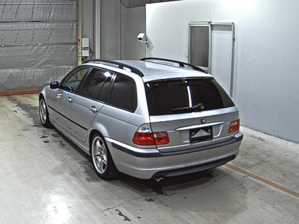 BMW 3-SERIES