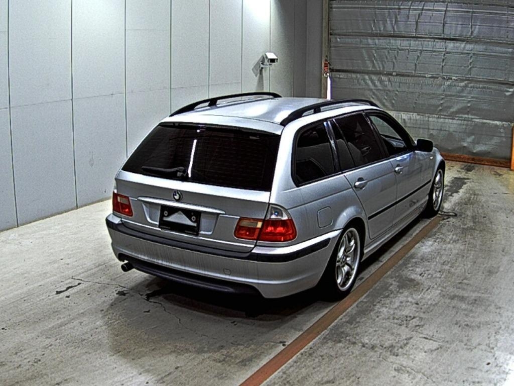 BMW 3-SERIES