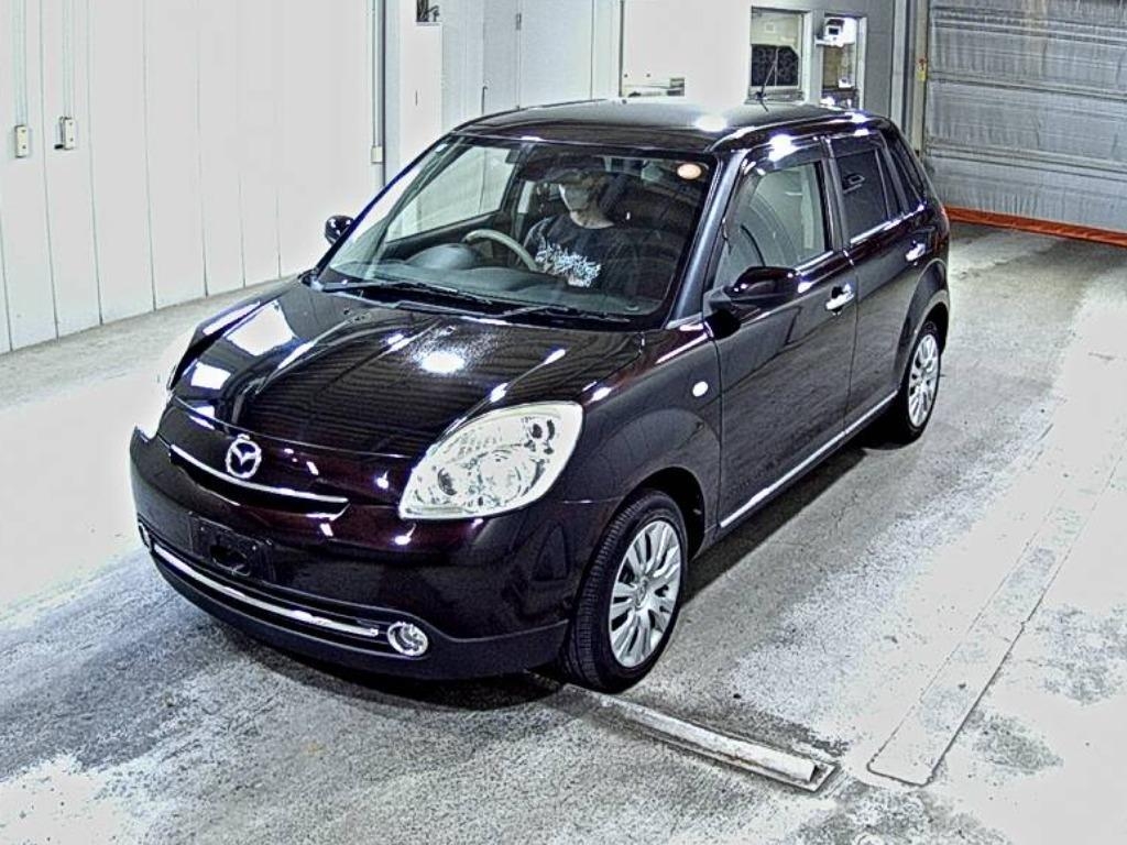 MAZDA VERISA
