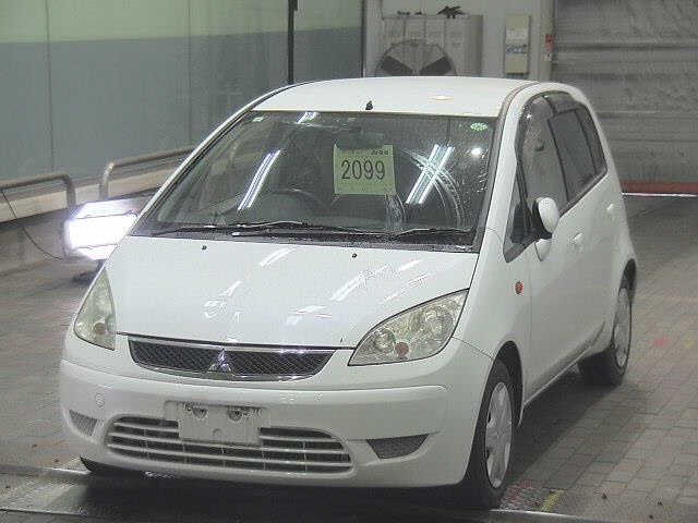 MITSUBISHI COLT