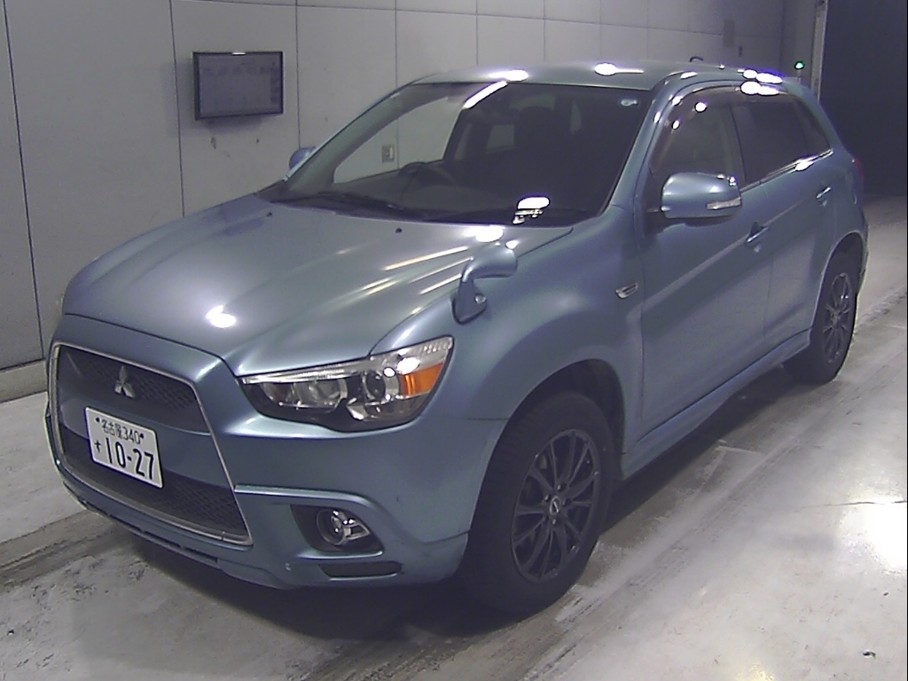 MITSUBISHI RVR