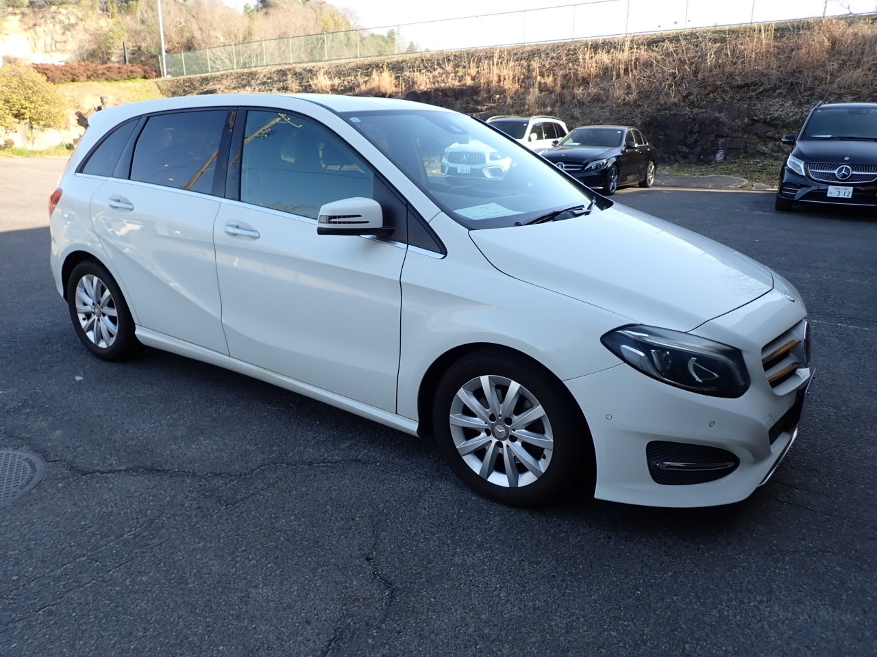 MERCEDES-BENZ B-CLASS
