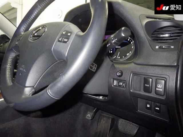 LEXUS IS350