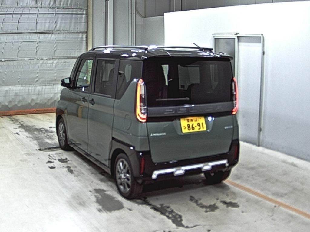 MITSUBISHI DELICA MINI