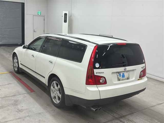 NISSAN STAGEA