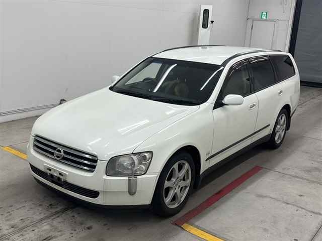 NISSAN STAGEA