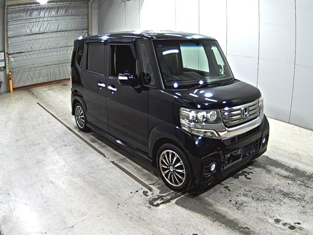 HONDA N-BOX