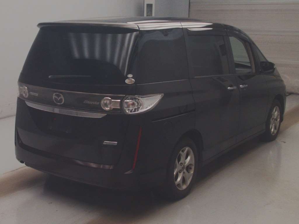 MAZDA BIANTE