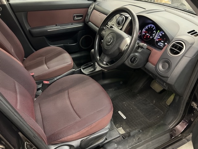 MAZDA VERISA