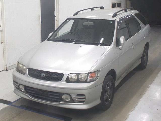 NISSAN R'NESSA