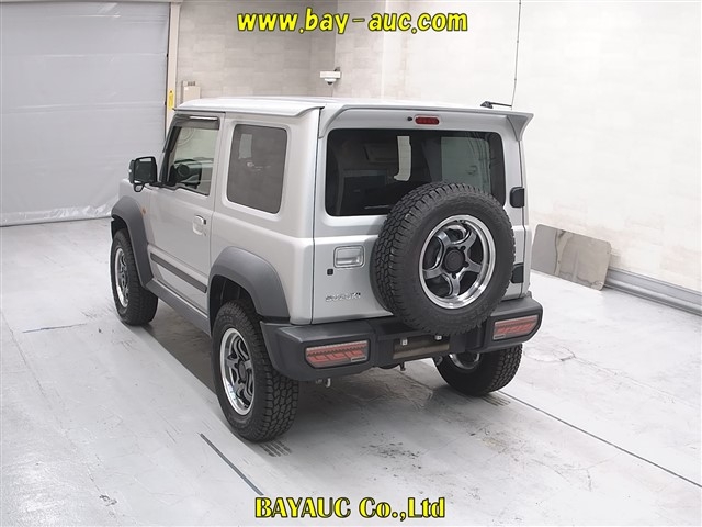 SUZUKI JIMNY SIERRA