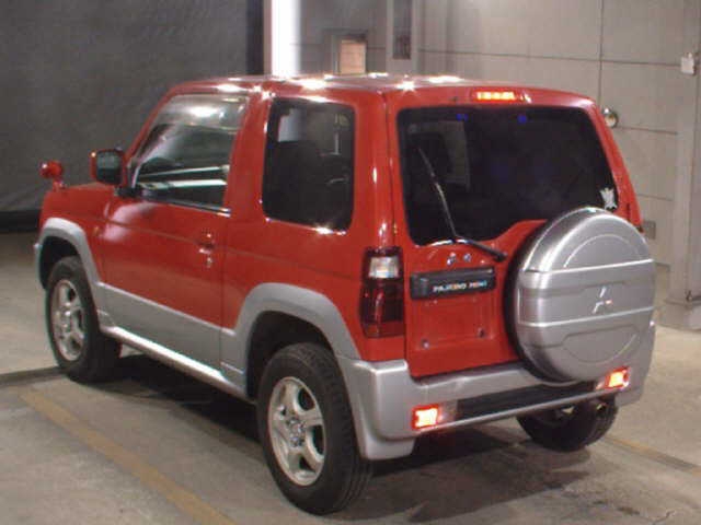 MITSUBISHI PAJERO MINI
