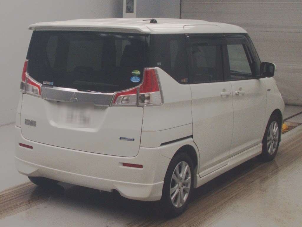 MITSUBISHI DELICA D:2