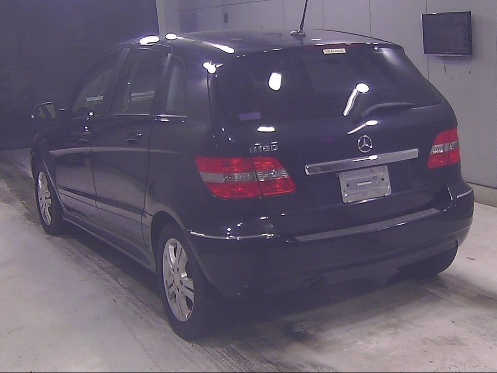 MERCEDES-BENZ B-CLASS