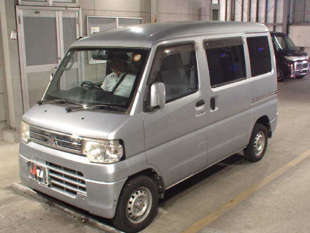 MITSUBISHI MINICAB