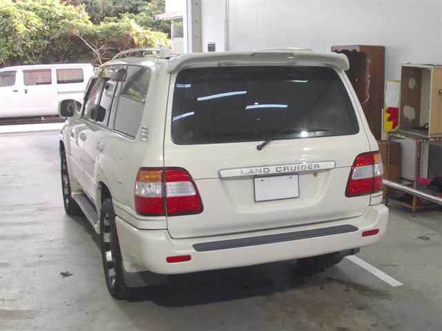 TOYOTA LAND CRUISER