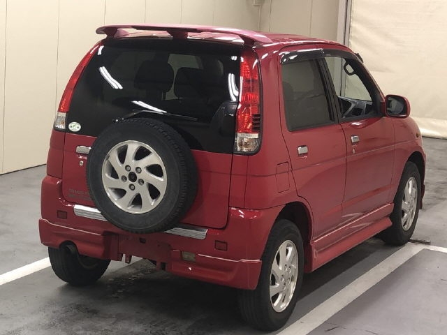 DAIHATSU TERIOS KID