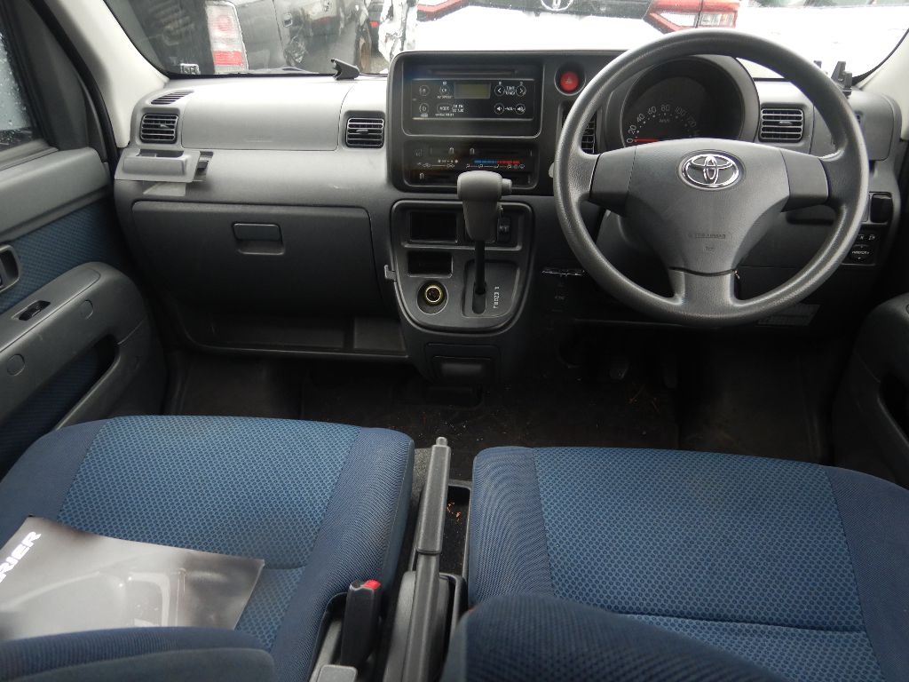 TOYOTA PIXIS VAN