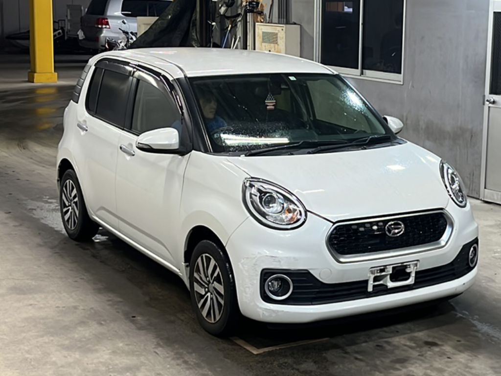 DAIHATSU BOON