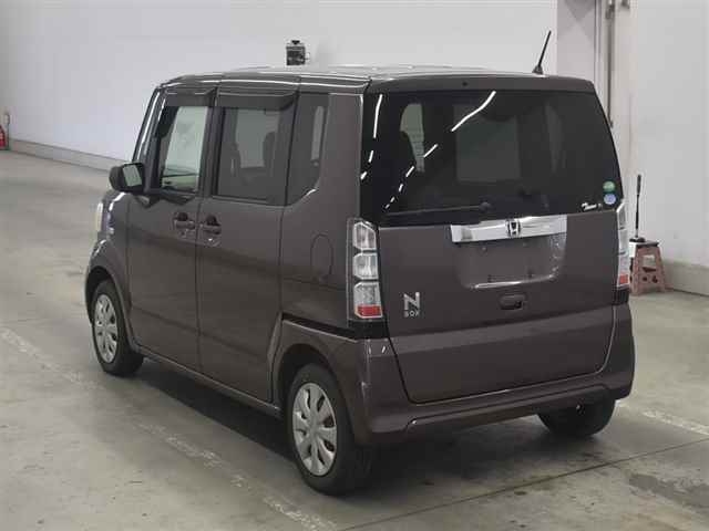 HONDA N-BOX