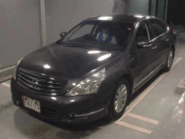 NISSAN TEANA