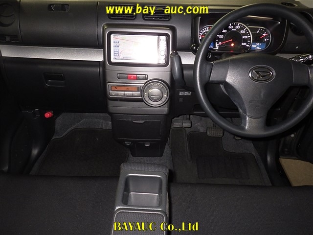 DAIHATSU MOVE CONTE