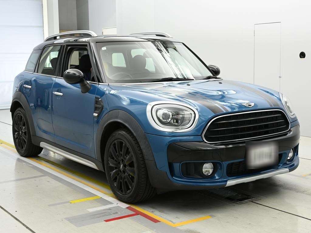 MINI CROSSOVER