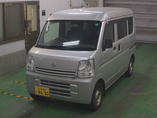 NISSAN NV100 CLIPPER