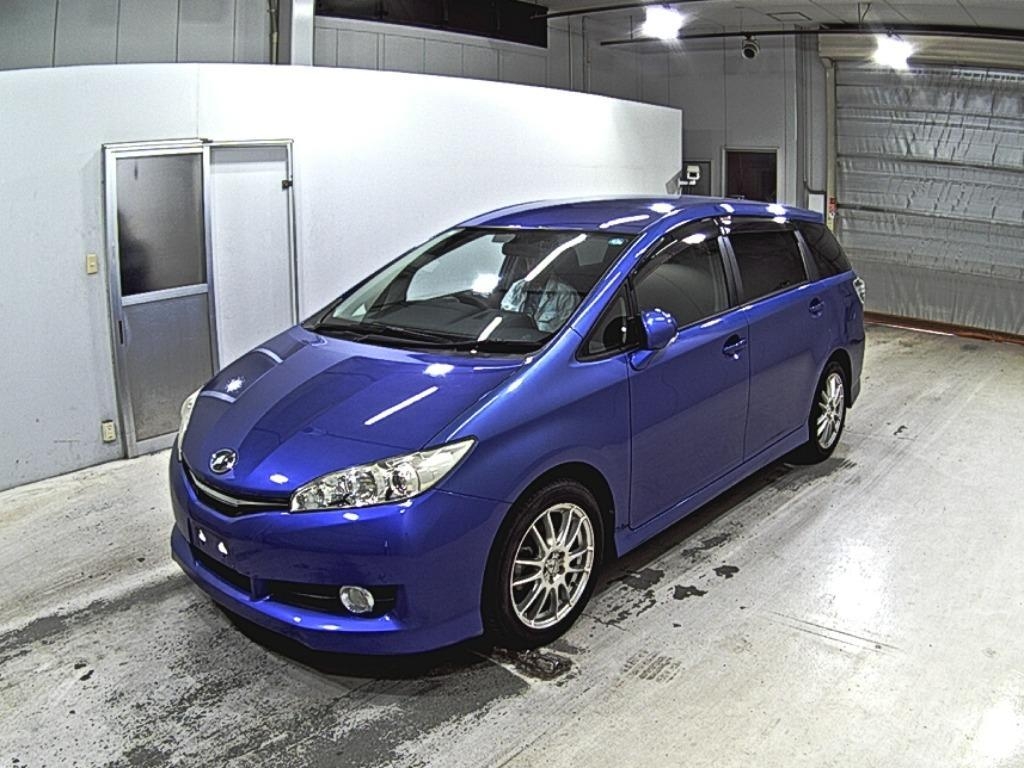 TOYOTA WISH