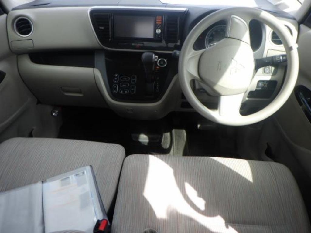 MITSUBISHI EK SPACE
