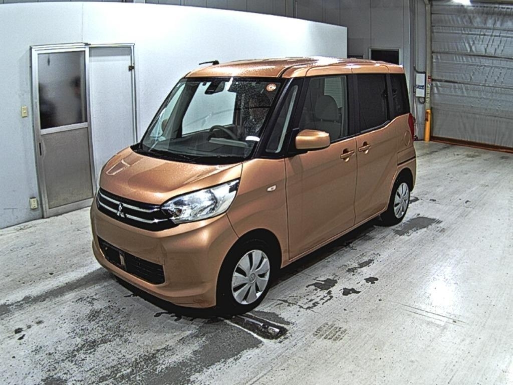 MITSUBISHI EK SPACE