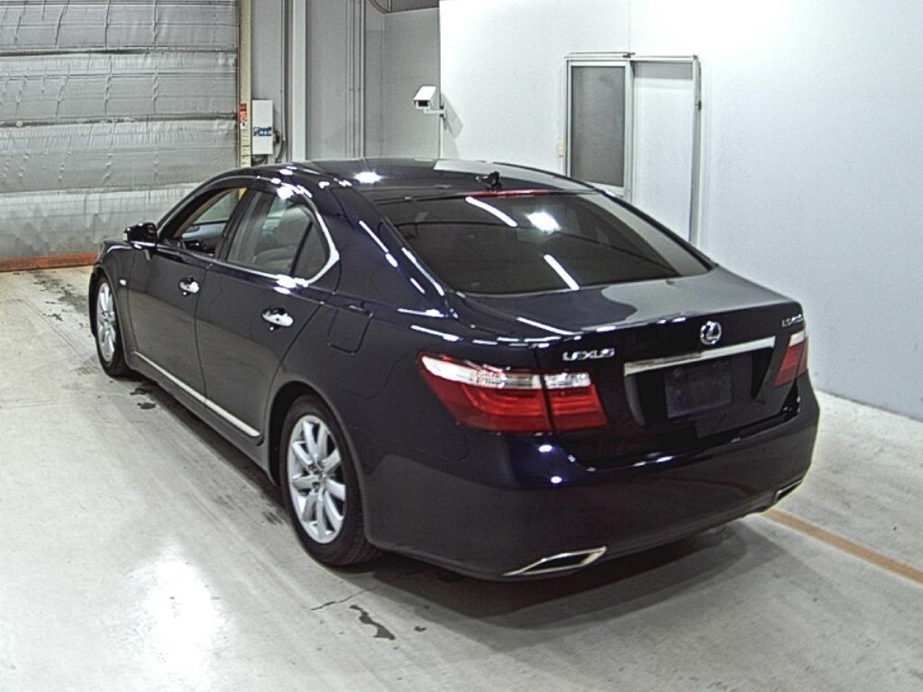 LEXUS LS460