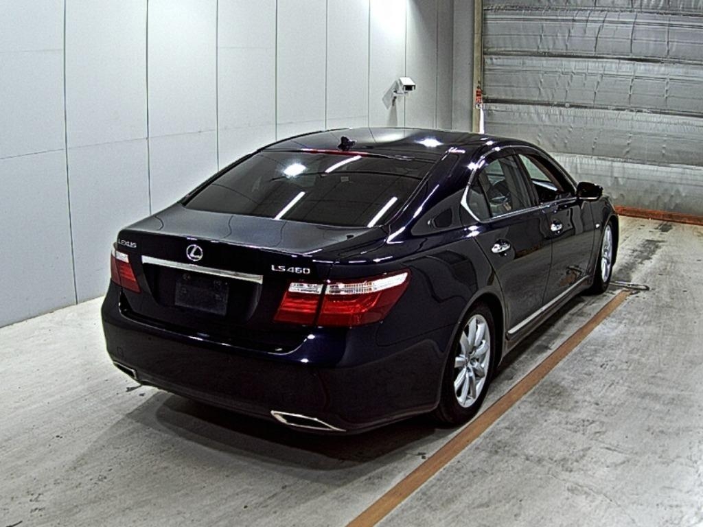 LEXUS LS460