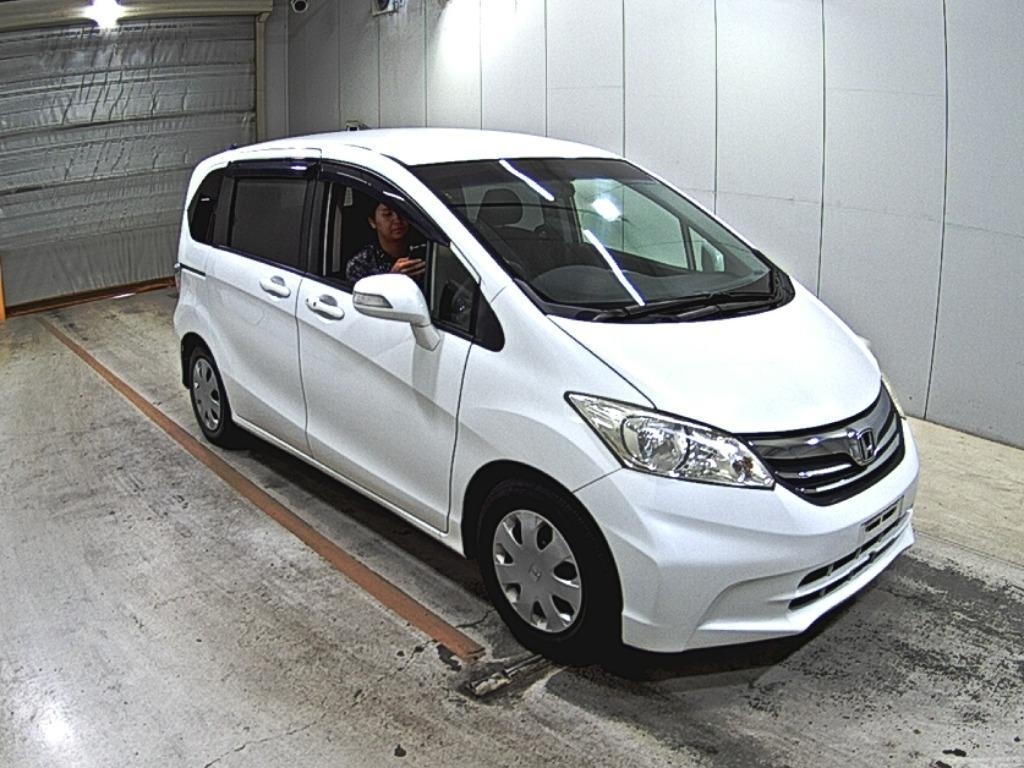 HONDA FREED