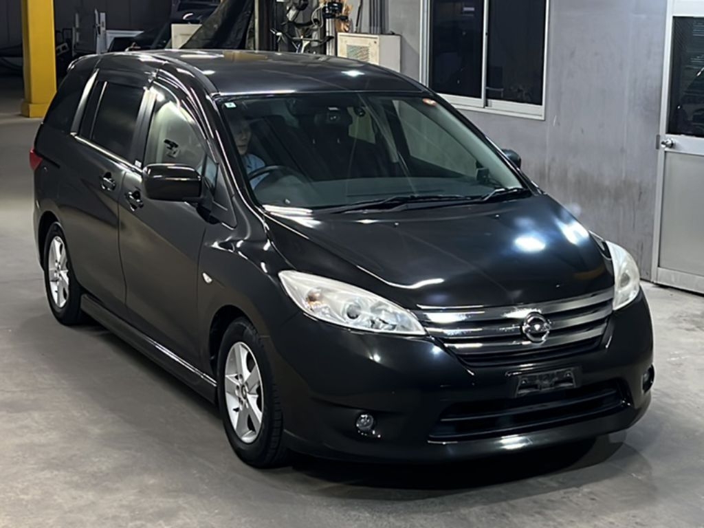 NISSAN LAFESTA
