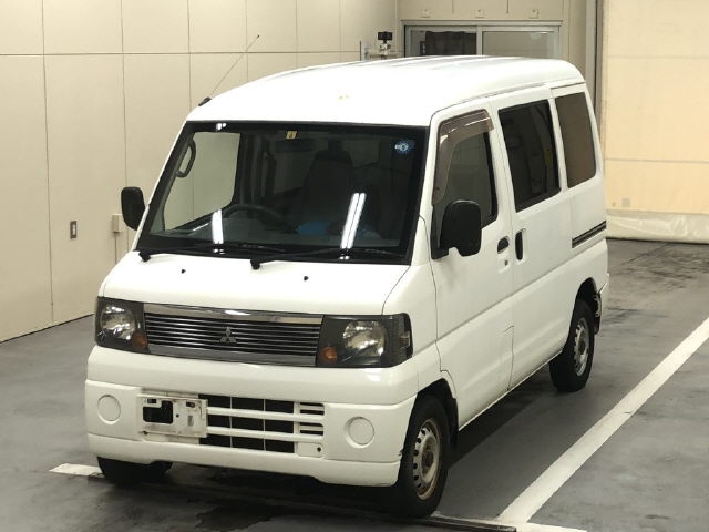 MITSUBISHI MINICAB
