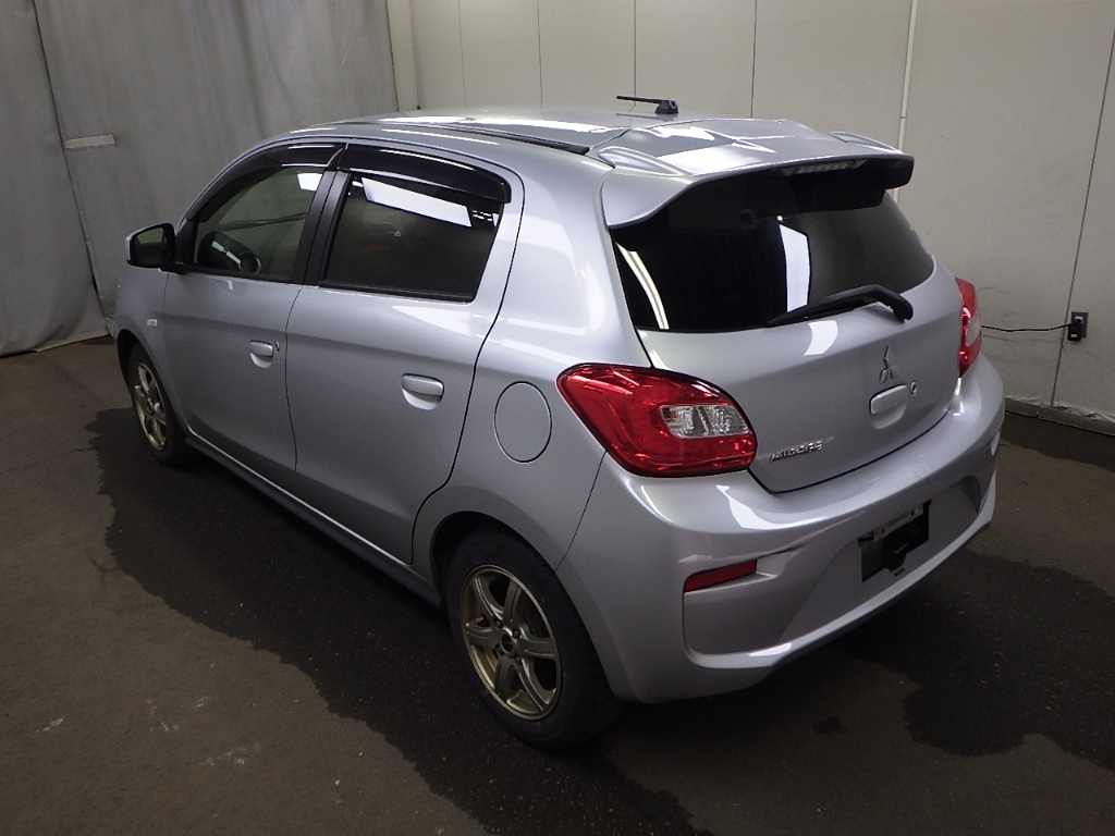 MITSUBISHI MIRAGE