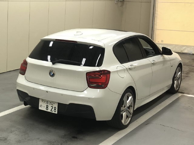 BMW 1-SERIES