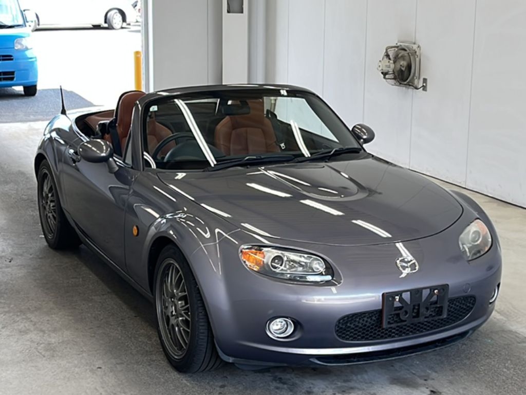 MAZDA ROADSTER