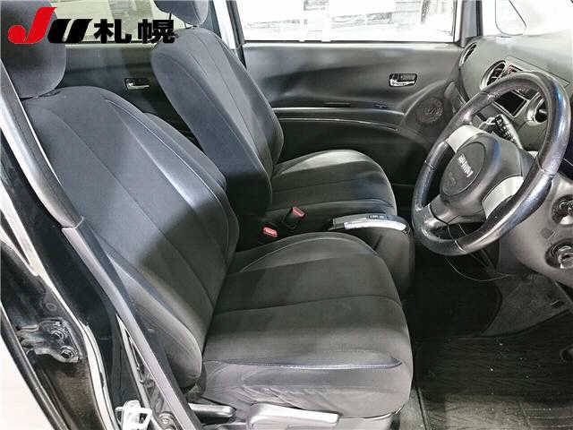 SUBARU LUCRA