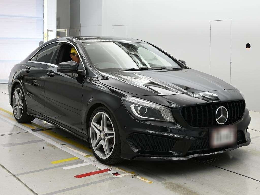 MERCEDES-BENZ CLA-CLASS