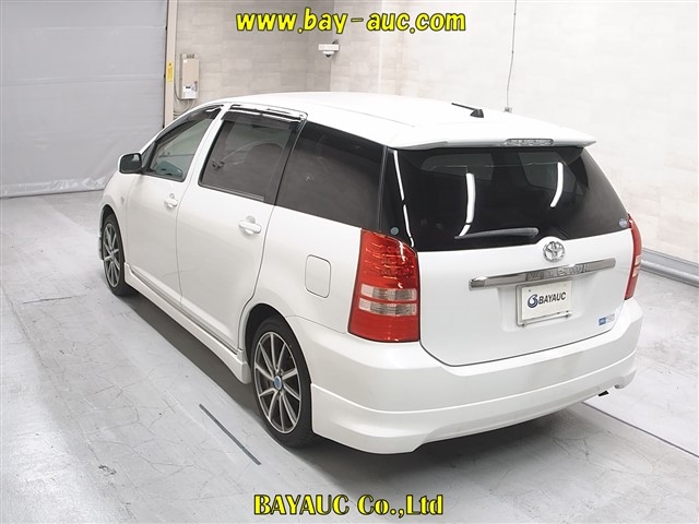 TOYOTA WISH