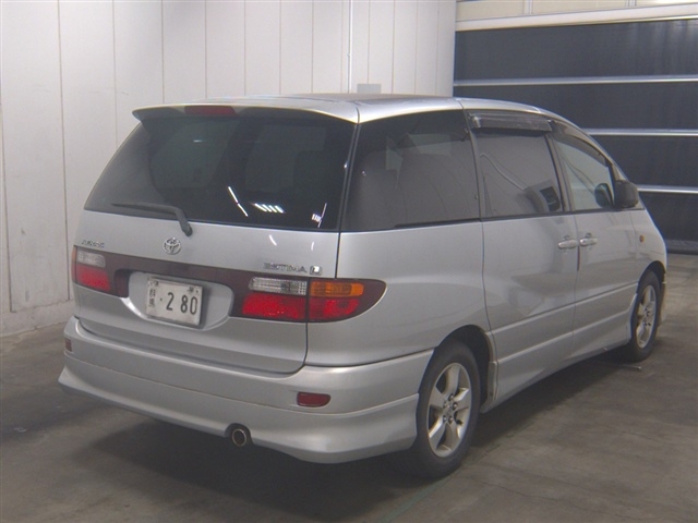 TOYOTA ESTIMA