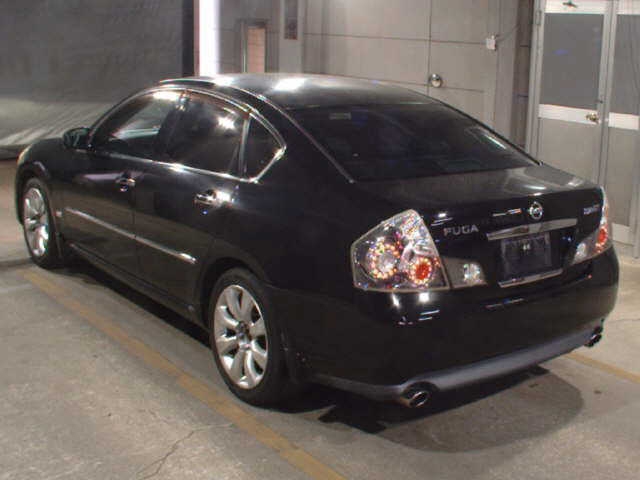 NISSAN FUGA