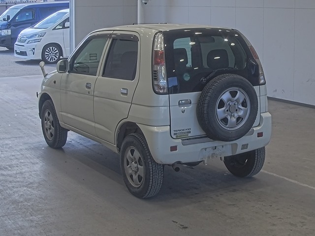 DAIHATSU TERIOS KID