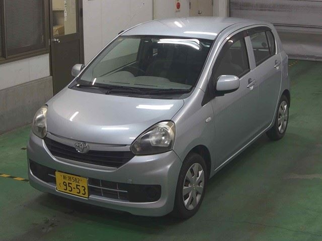 TOYOTA PIXIS EPOCH
