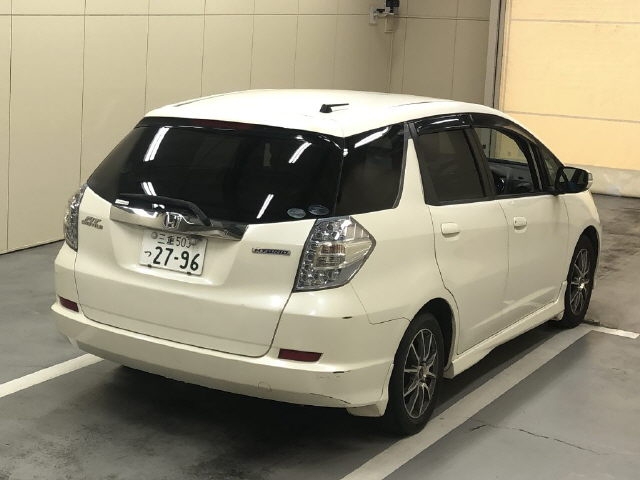 HONDA FIT SHUTTLE