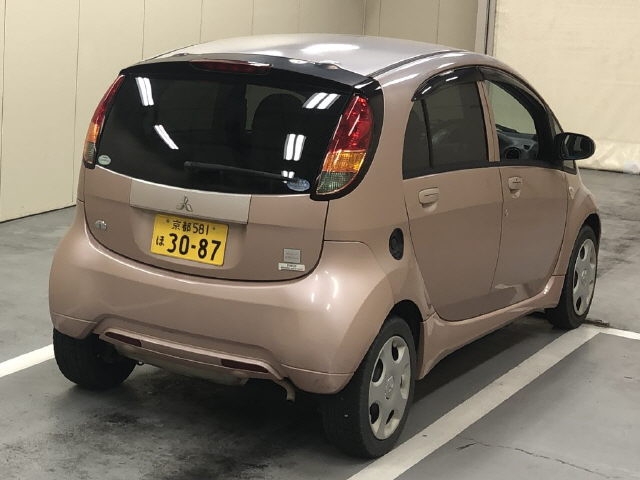 MITSUBISHI I
