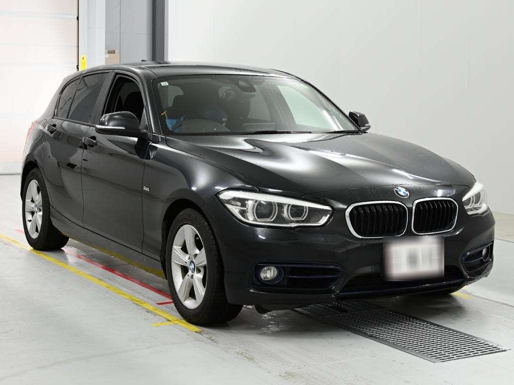 BMW 1-SERIES