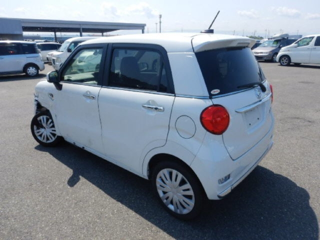 DAIHATSU CAST